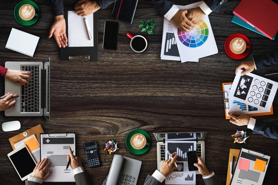 How to Build a Portfolio Without Exposing Confidential Work